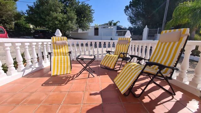 5 soveværelse Villa til salg i Benicolet med swimmingpool garage - € 225.000 (Ref: 9356642)