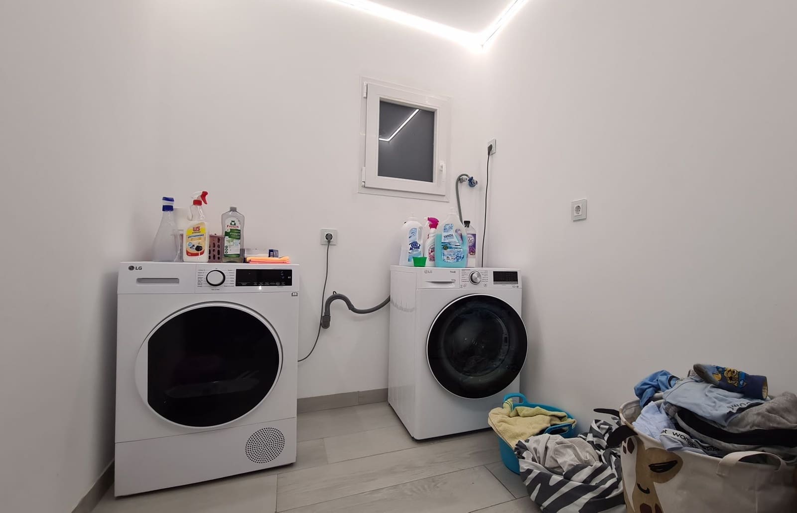 Casa de 4 habitaciones en Oliva en venta con garaje - 220.000 € (Ref: 9424264)