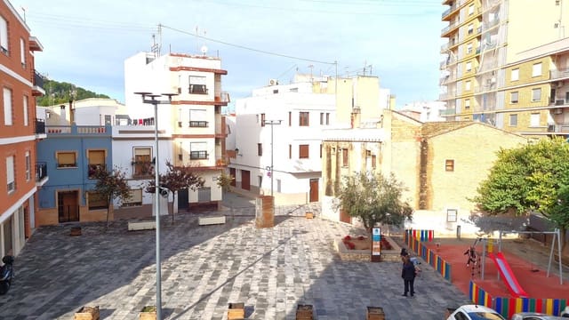 3 camera da letto Appartamento da affittare in Oliva - 600 € (Rif: 9470881)