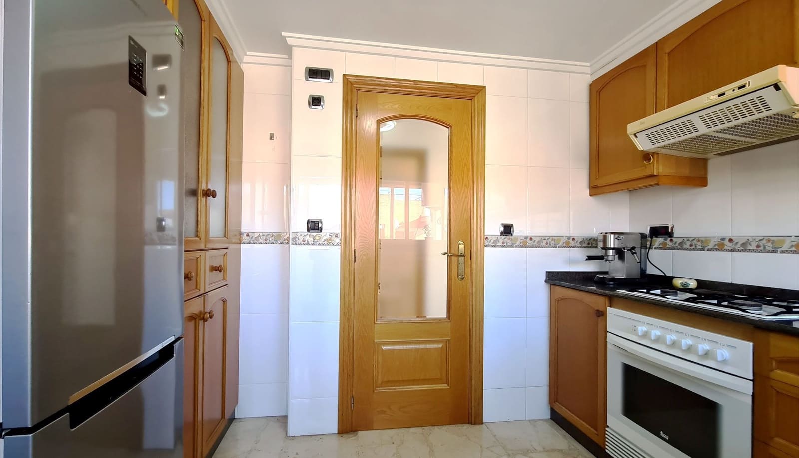 3 sovrum Lägenhet att hyra i Oliva med garage - 820 € (Ref: 9474736)