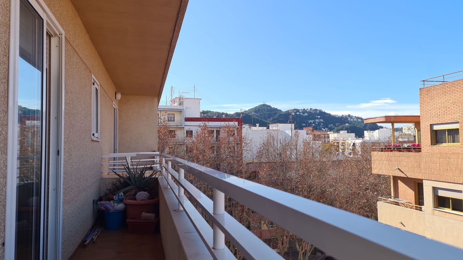 3 sovrum Lägenhet att hyra i Oliva med garage - 820 € (Ref: 9474736)