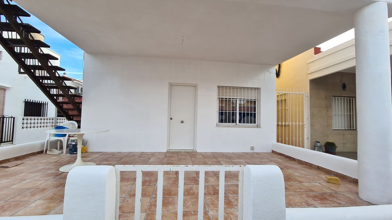 3 bedroom Apartment for rent in Oliva - € 950 (Ref: 9503819)