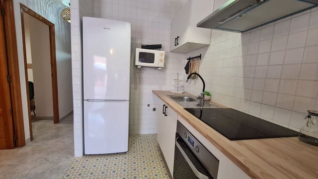 3 sovrum Lägenhet att hyra i Oliva Playa, Oliva - 950 € (Ref: 9503819)