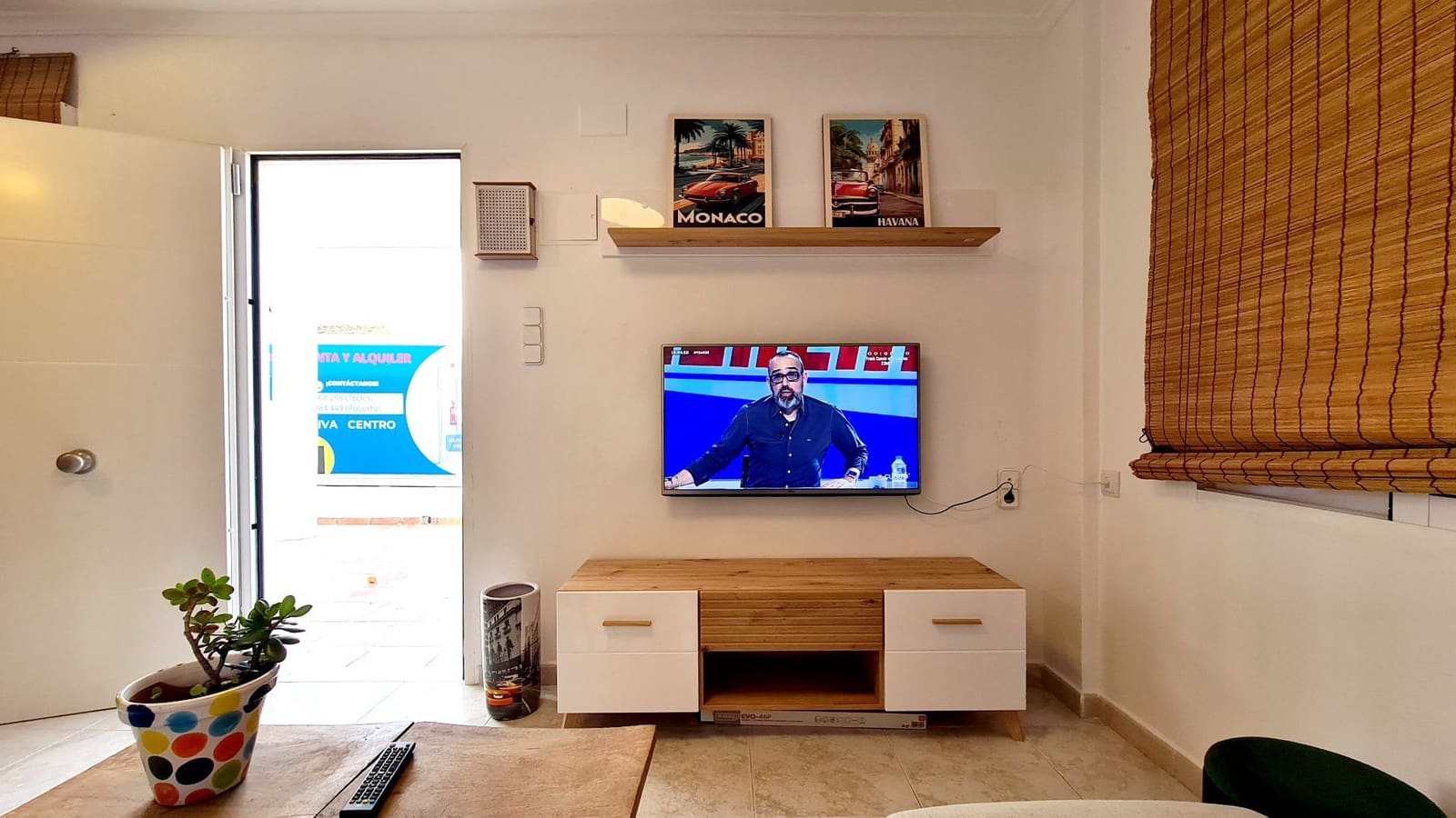 3 bedroom Apartment for rent in Oliva - € 950 (Ref: 9503819)