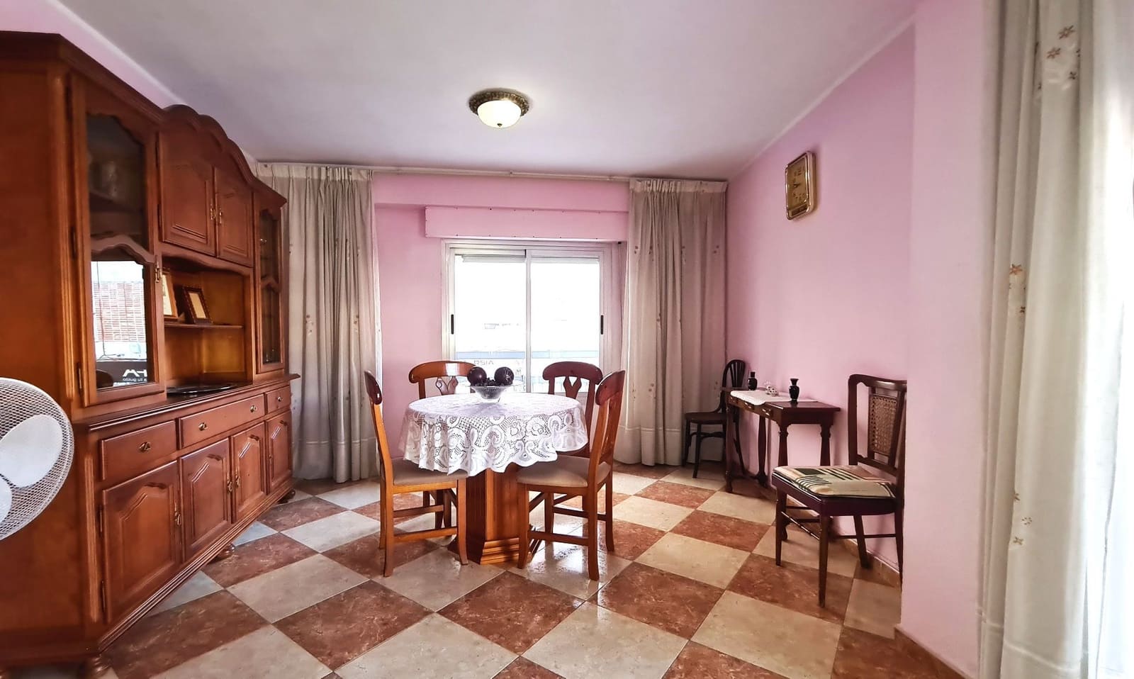 3 bedroom Flat for sale in Oliva - € 140,000 (Ref: 9573940)