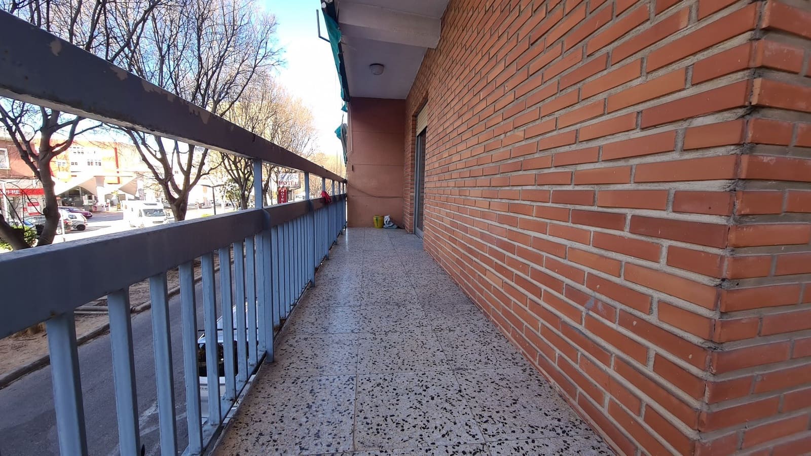 3 bedroom Flat for sale in Oliva - € 140,000 (Ref: 9573940)