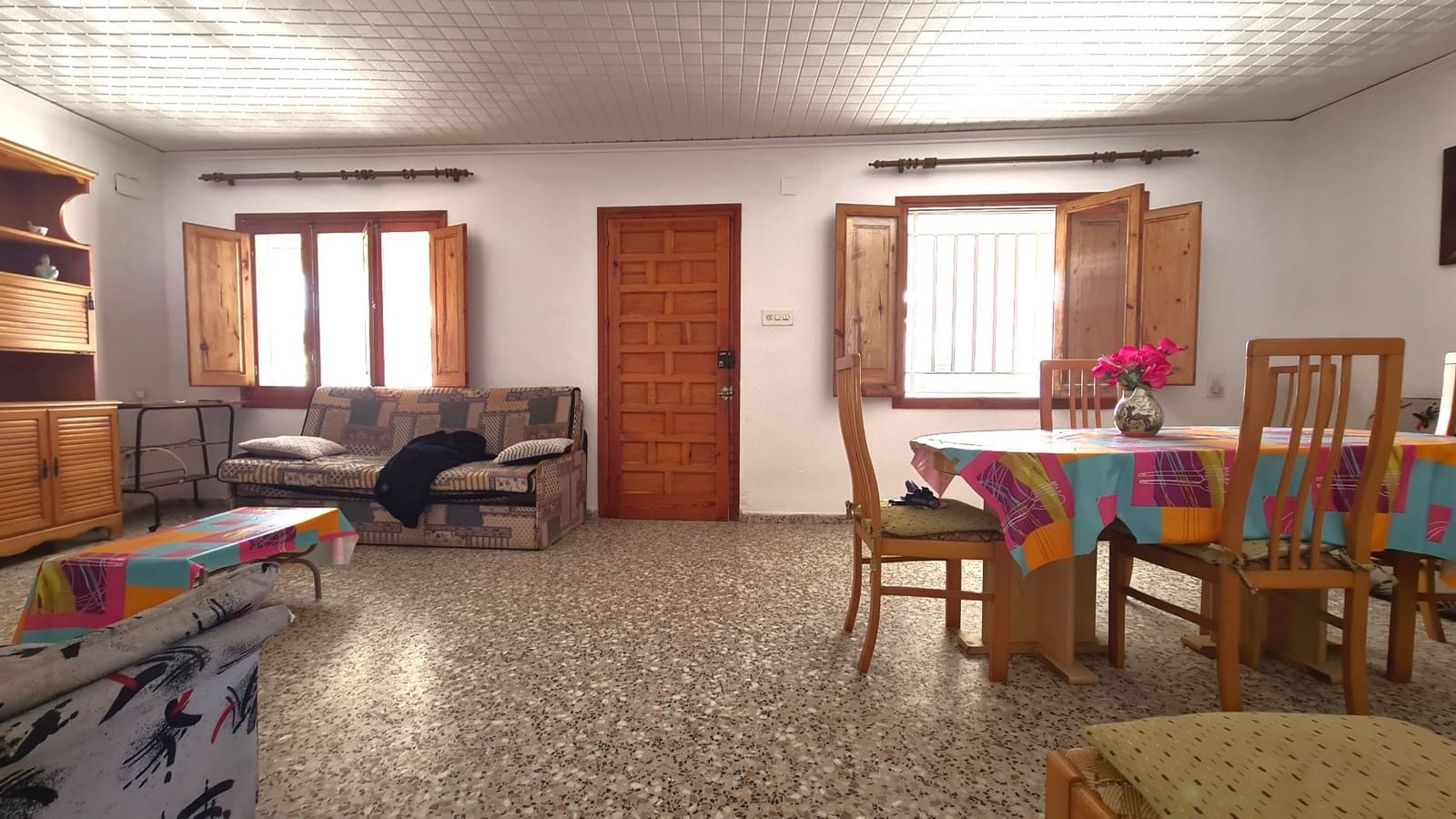 4 sovrum Villa att hyra i Oliva - 1 200 € (Ref: 9614666)