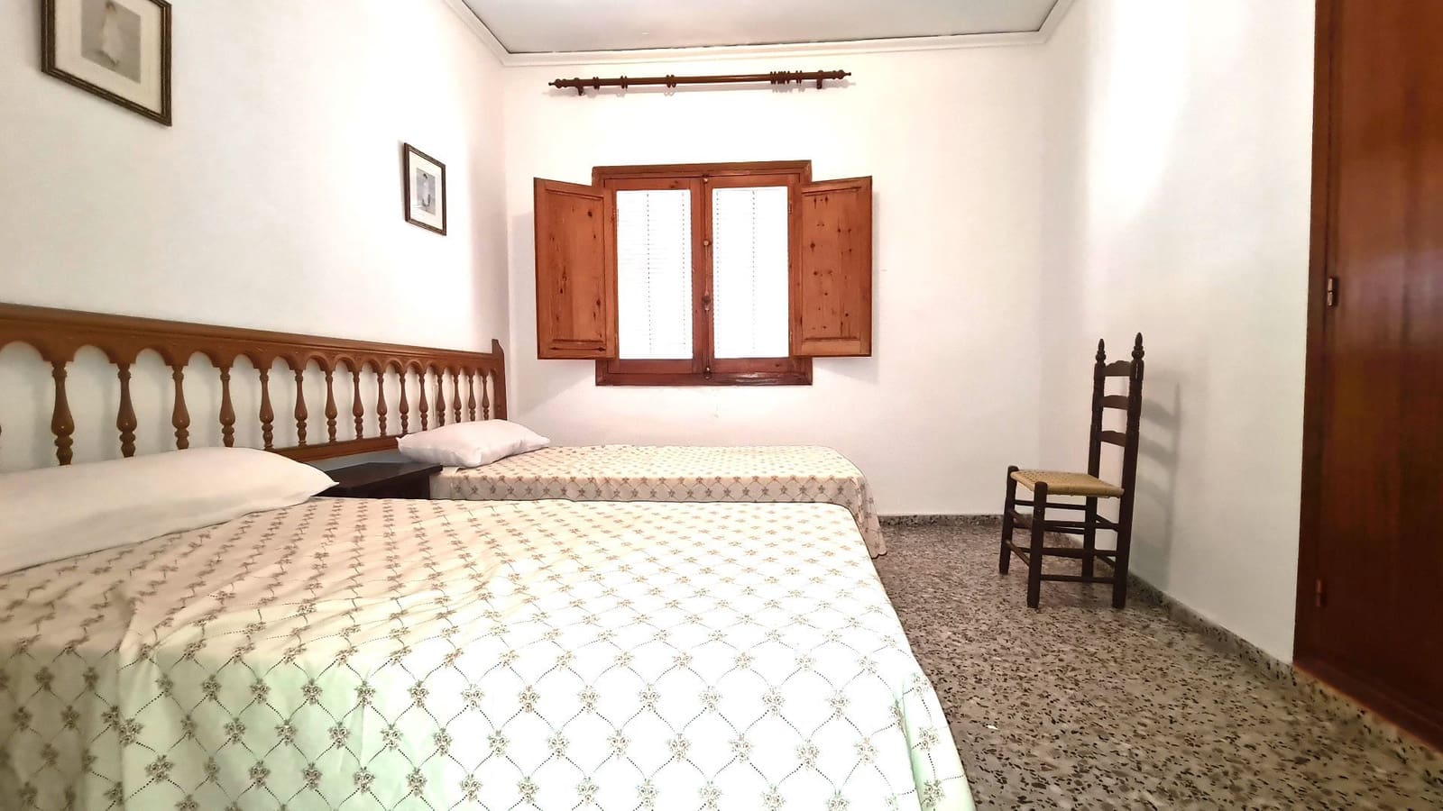 4 sovrum Villa att hyra i Oliva - 1 200 € (Ref: 9614666)