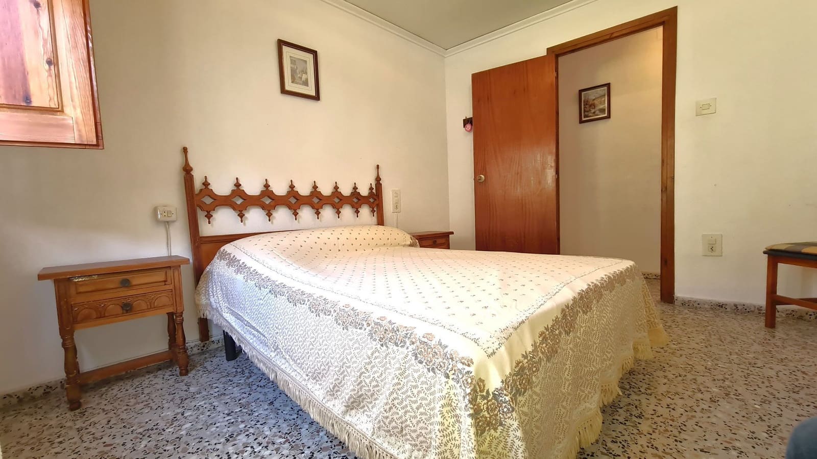 4 sovrum Villa att hyra i Oliva - 1 200 € (Ref: 9614666)