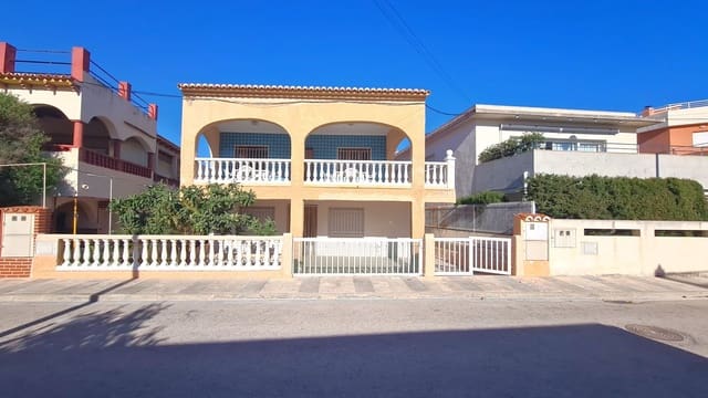 4 sovrum Villa att hyra i Oliva Playa, Oliva - 1 200 € (Ref: 9614666)