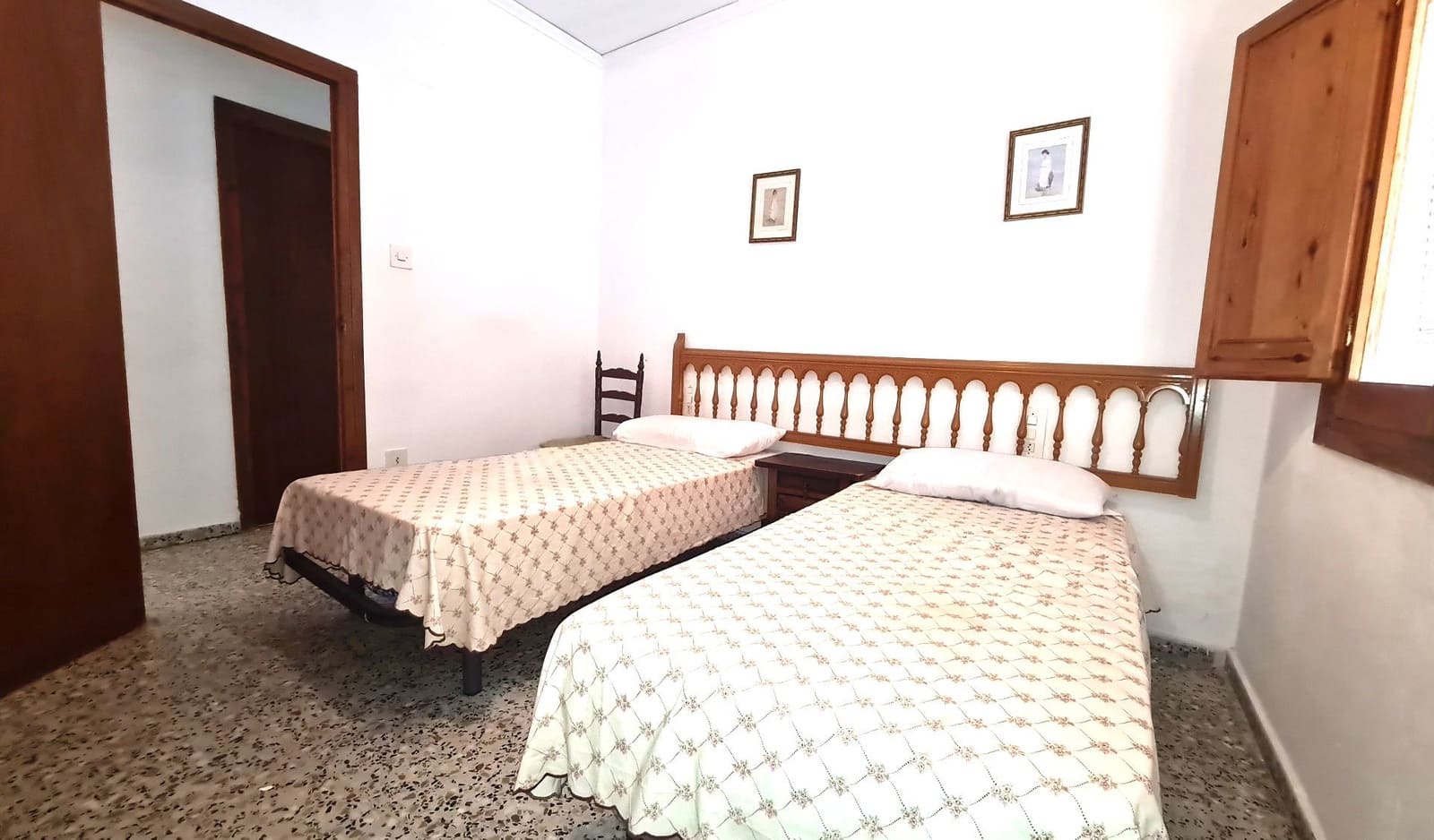 4 sovrum Villa att hyra i Oliva - 1 200 € (Ref: 9614666)