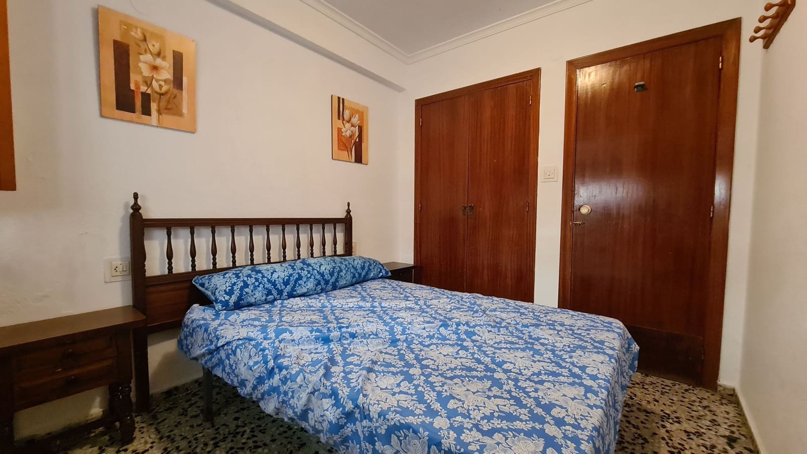 4 sovrum Lägenhet att hyra i Oliva med garage - 850 € (Ref: 9629580)