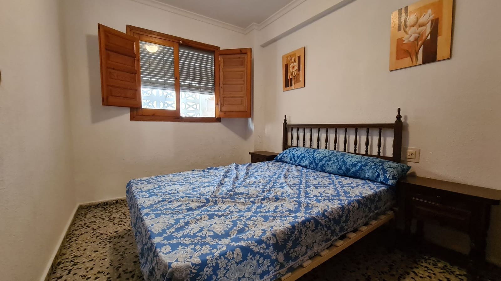 4 sovrum Lägenhet att hyra i Oliva med garage - 850 € (Ref: 9629580)