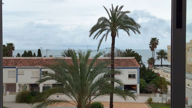 Piso de 1 habitación en Dénia en venta con garaje - 199.000 € (Ref: 9669903)