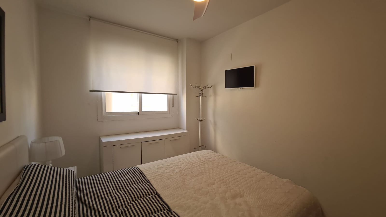 2 Zimmer Apartment zu vermieten in Piles mit Pool Garage - 1.000 € (Ref: 9679424)