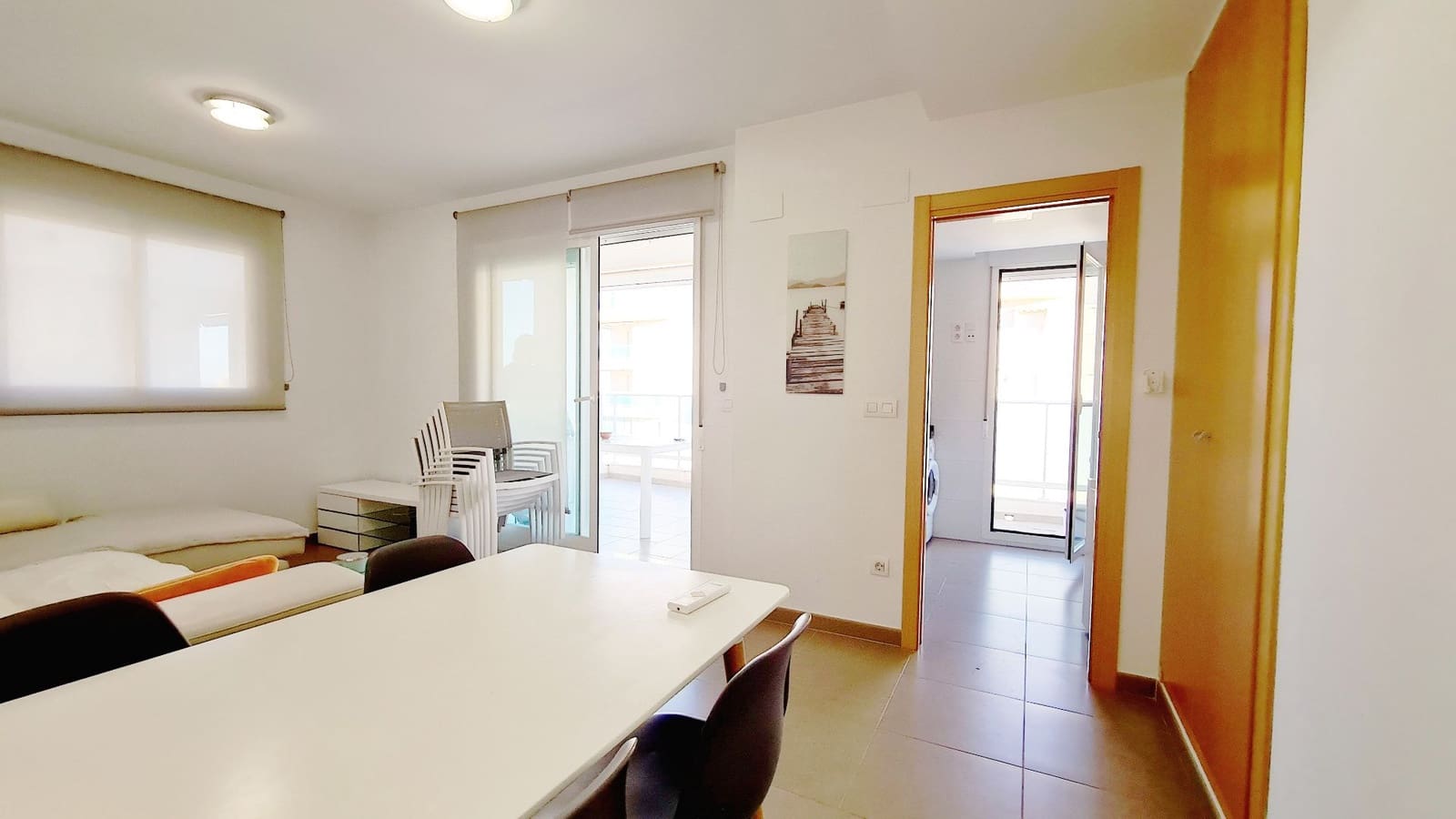 2 Zimmer Apartment zu vermieten in Piles mit Pool Garage - 1.000 € (Ref: 9679424)