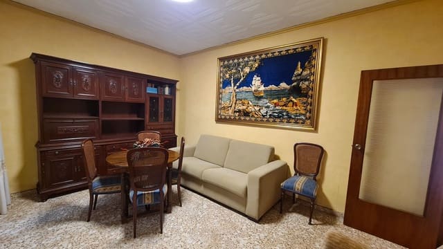 4 camera da letto Casa in vendita in Pego con garage - 148.000 € (Rif: 9679425)