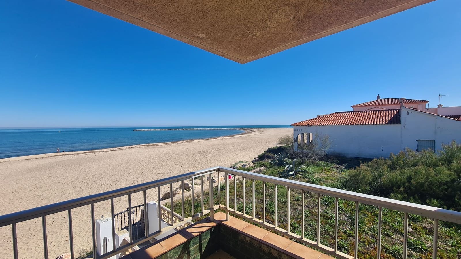 2 quarto Apartamento para arrendar em Denia com garagem - 1 100 € (Ref: 9679426)