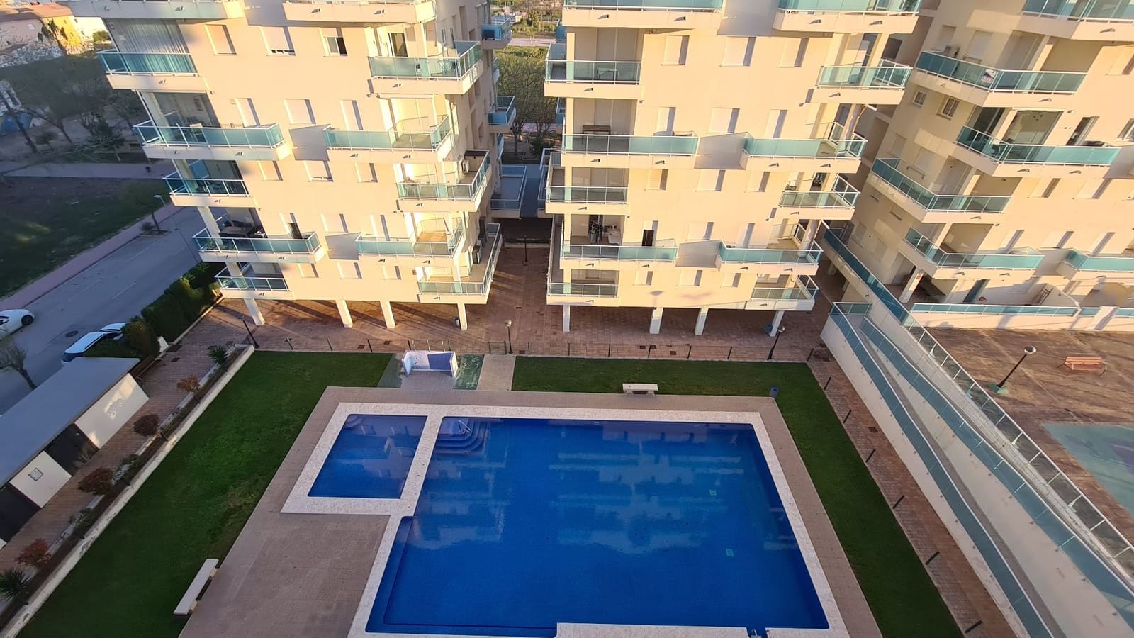 2 sypialnia Apartament na sprzedaż w Piles z basenem garażem - 240 000 € (Ref: 9682346)