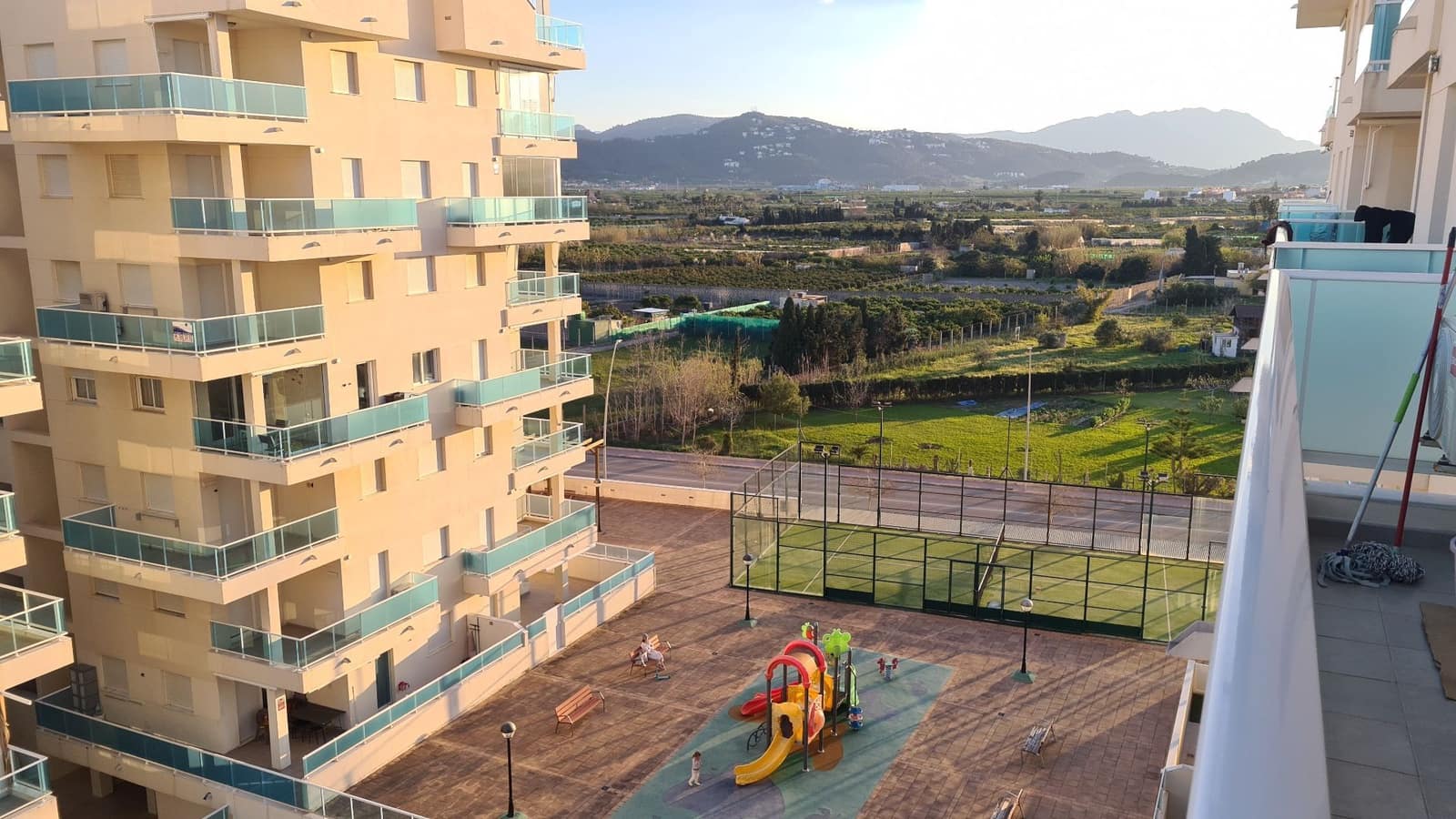 2 sypialnia Apartament na sprzedaż w Piles z basenem garażem - 240 000 € (Ref: 9682346)