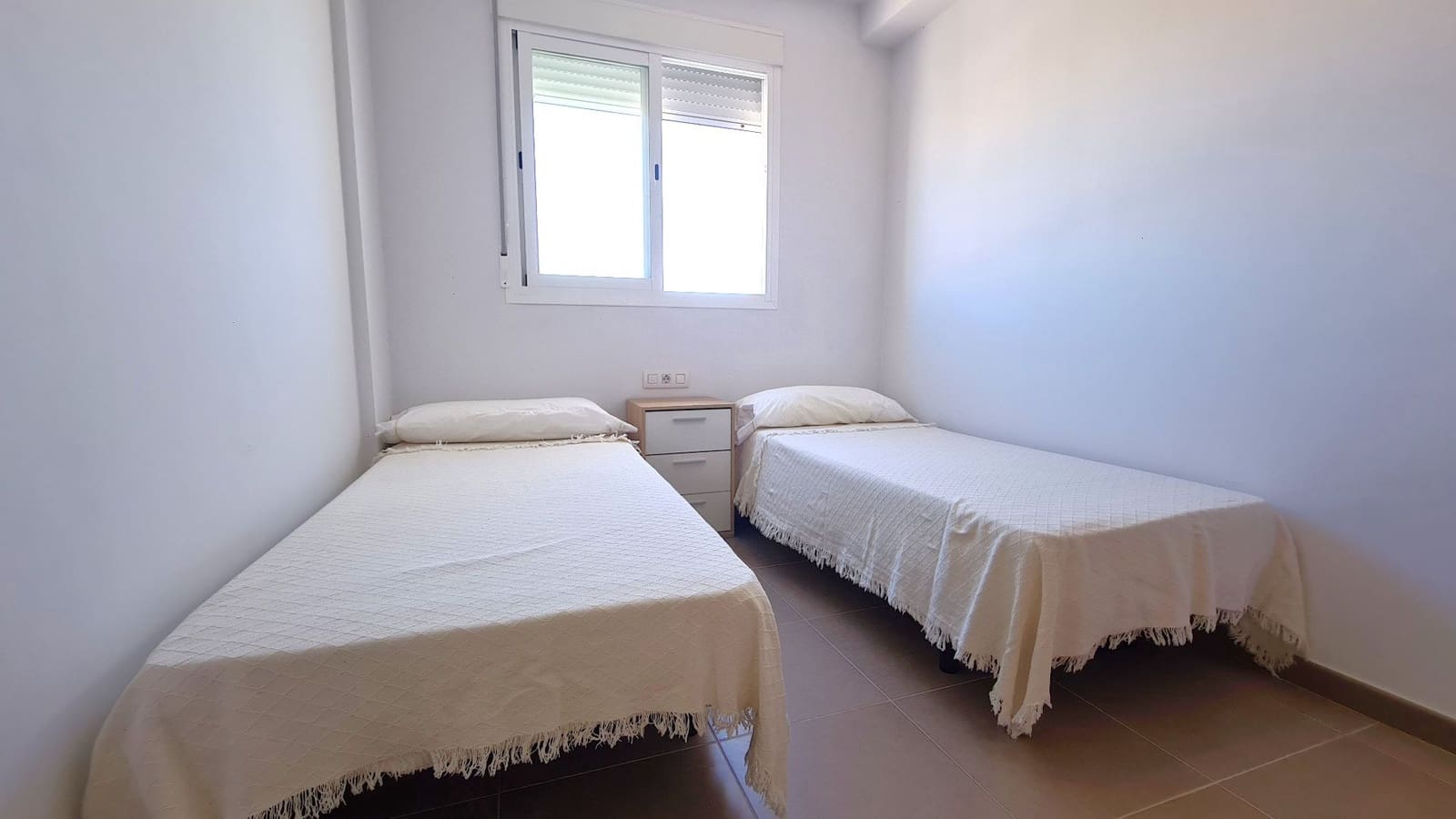 2 sypialnia Apartament na sprzedaż w Piles z basenem garażem - 190 000 € (Ref: 9782956)