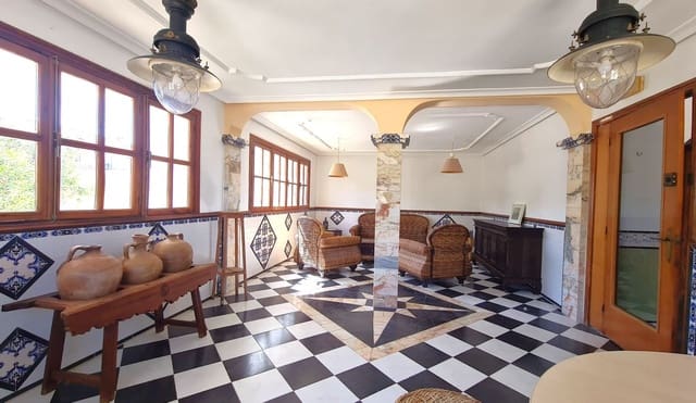 14 makuuhuone Maalaistalo myytävänä paikassa La Xara - La Sella, Dénia mukana 
autotalli - 1 250 000 € (Ref: 9796125)