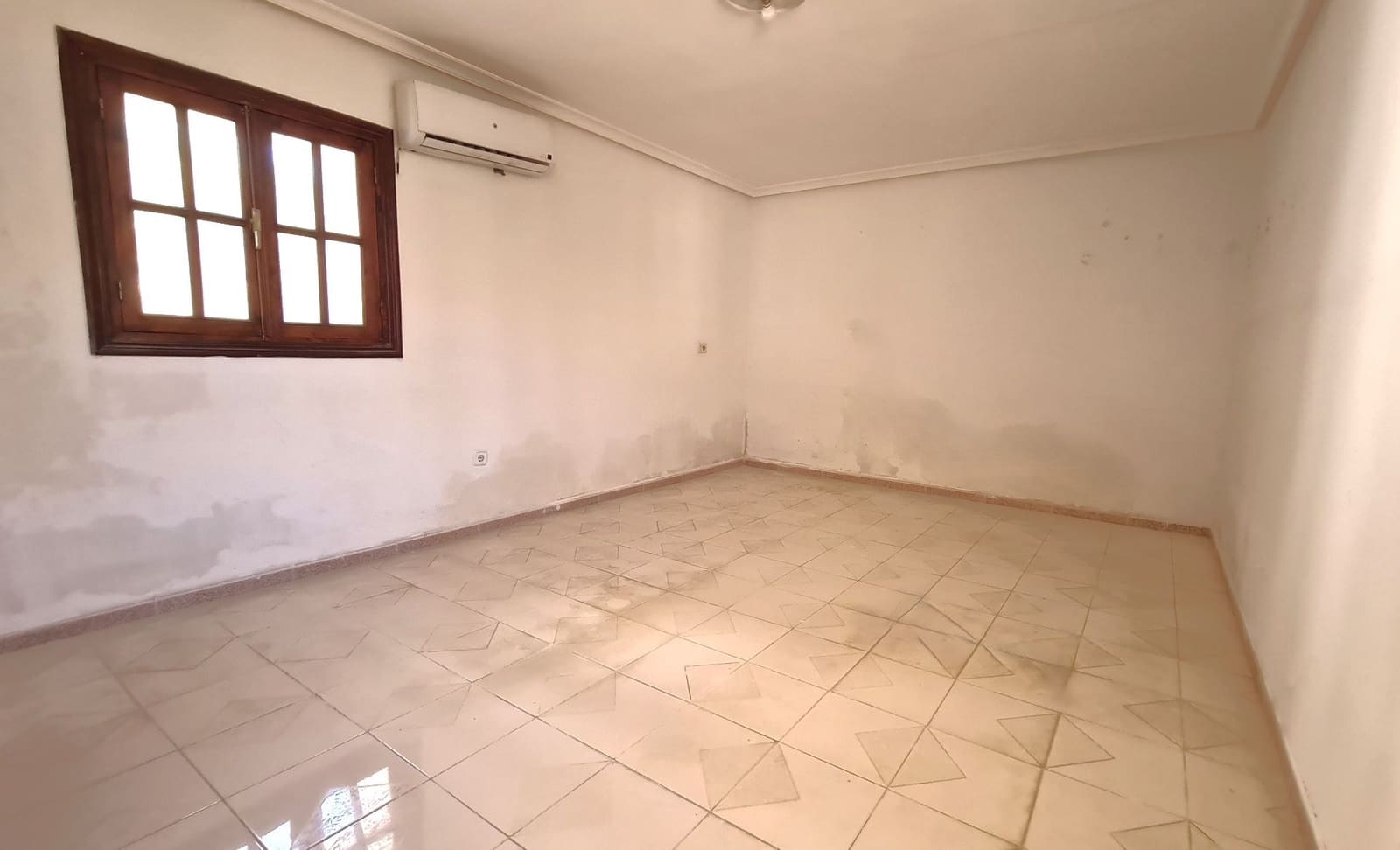 14 soveværelse Finca/Landehus til salg i Denia med garage - € 1.250.000 (Ref: 9796125)