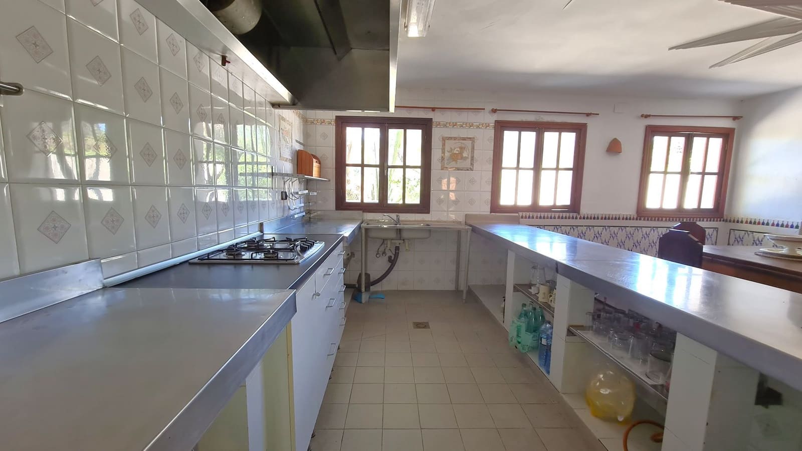 14 soveværelse Finca/Landehus til salg i Denia med garage - € 1.250.000 (Ref: 9796125)