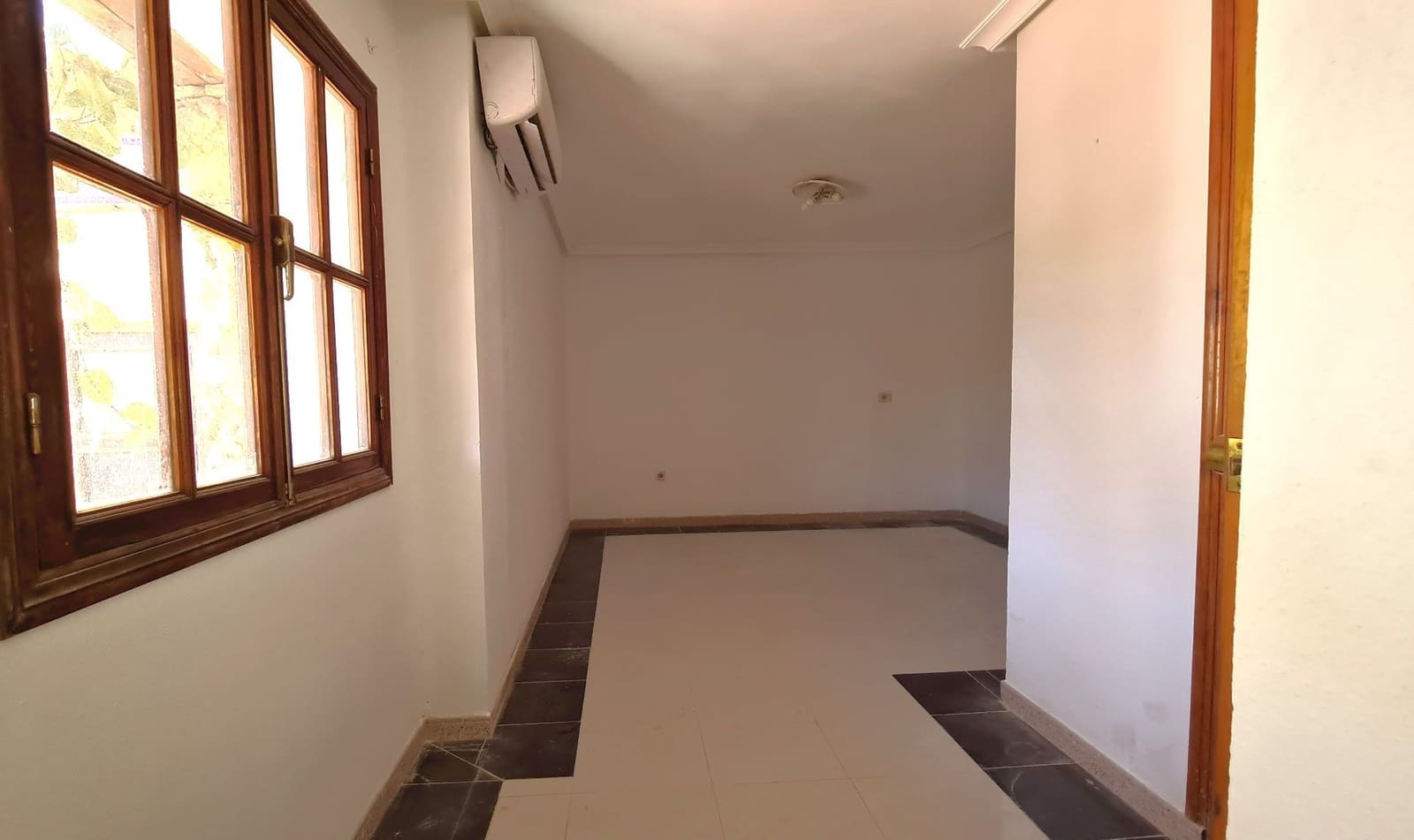 14 soveværelse Finca/Landehus til salg i Denia med garage - € 1.250.000 (Ref: 9796125)