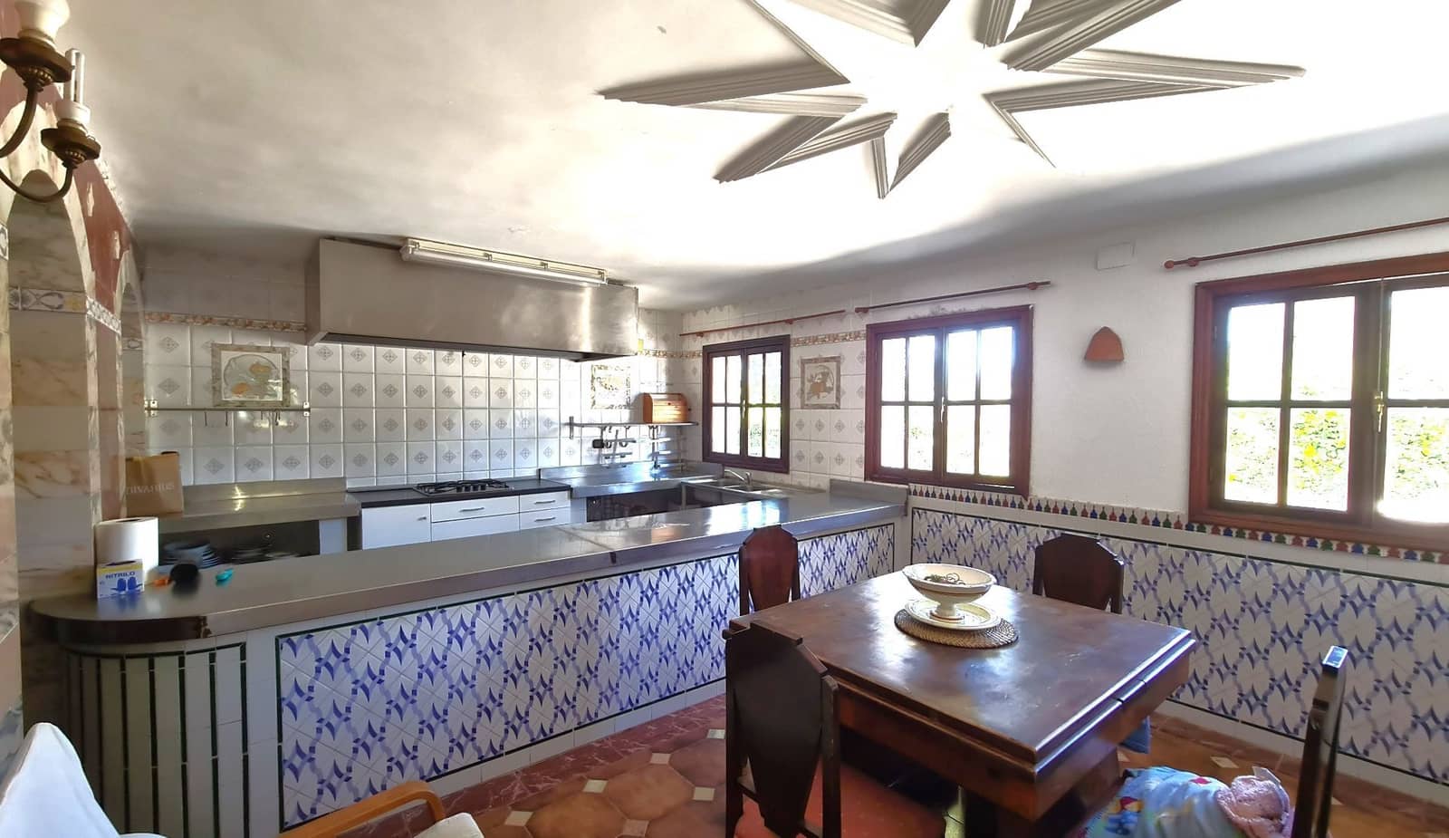 14 soveværelse Finca/Landehus til salg i Denia med garage - € 1.250.000 (Ref: 9796125)