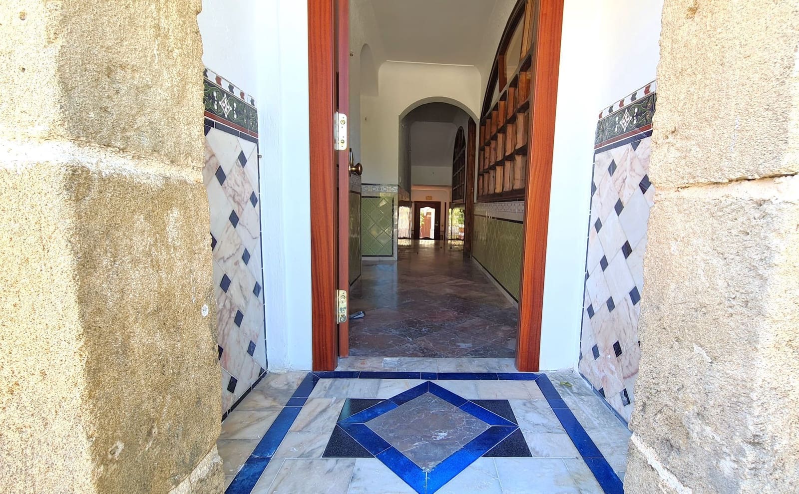 14 soveværelse Finca/Landehus til salg i Denia med garage - € 1.250.000 (Ref: 9796125)