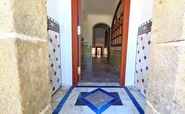 14 makuuhuone Maalaistalo myytävänä paikassa La Xara - La Sella, Dénia mukana 
autotalli - 1 250 000 € (Ref: 9796125)