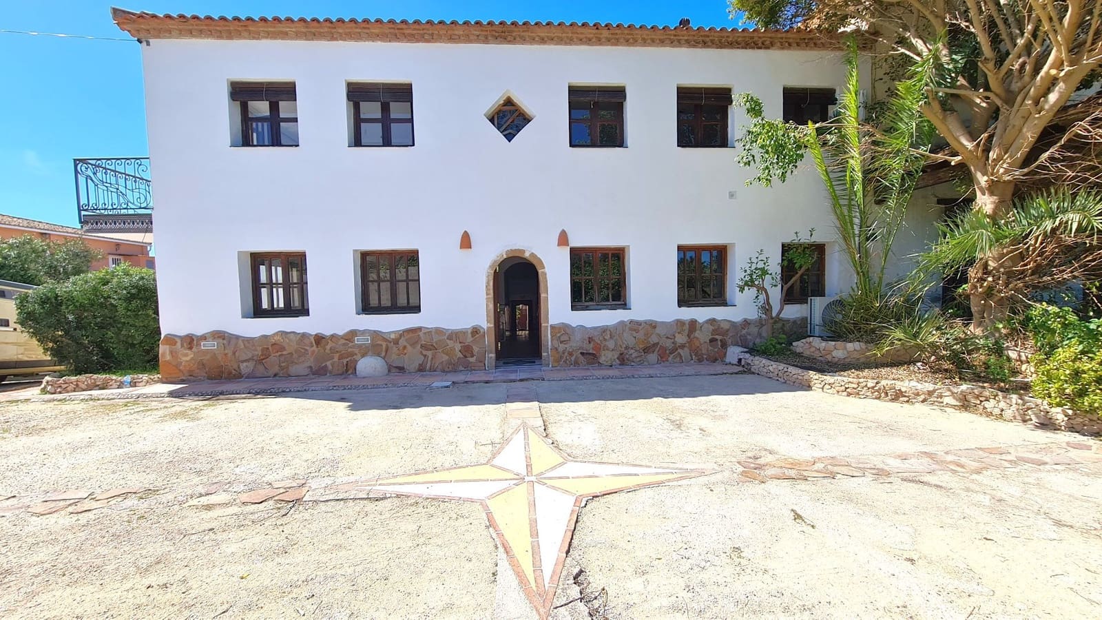 14 soveværelse Finca/Landehus til salg i Denia med garage - € 1.250.000 (Ref: 9796125)