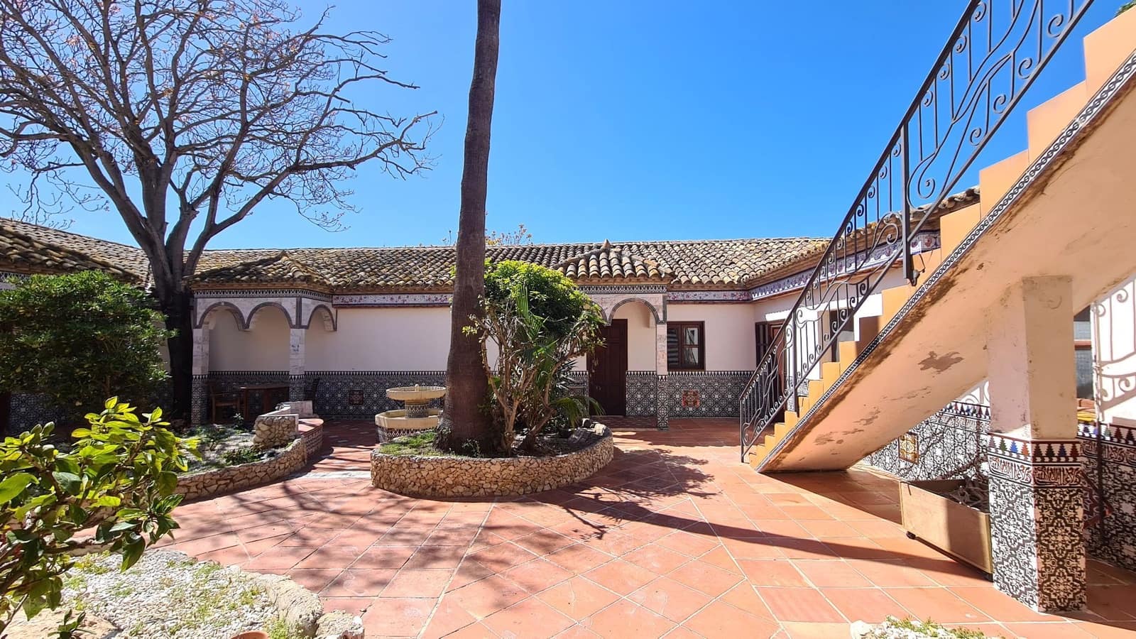 14 soveværelse Finca/Landehus til salg i Denia med garage - € 1.250.000 (Ref: 9796125)