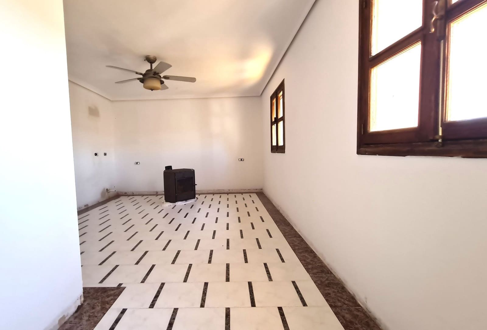 14 soveværelse Finca/Landehus til salg i Denia med garage - € 1.250.000 (Ref: 9796125)