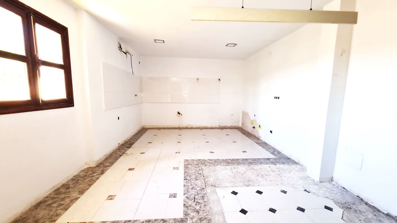 14 soveværelse Finca/Landehus til salg i Denia med garage - € 1.250.000 (Ref: 9796125)