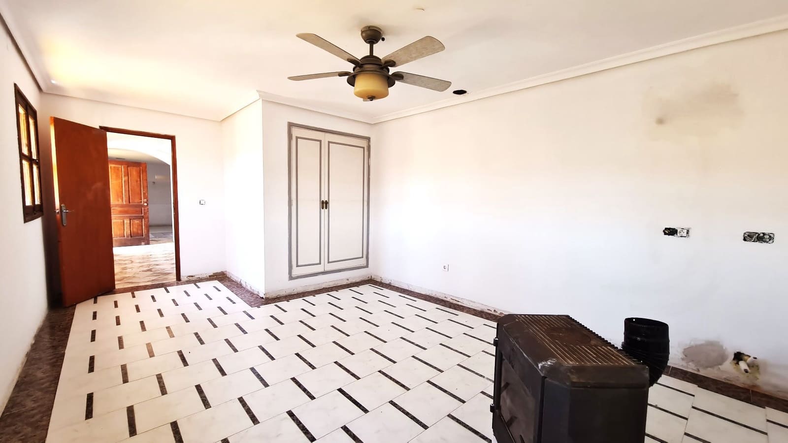 14 soveværelse Finca/Landehus til salg i Denia med garage - € 1.250.000 (Ref: 9796125)