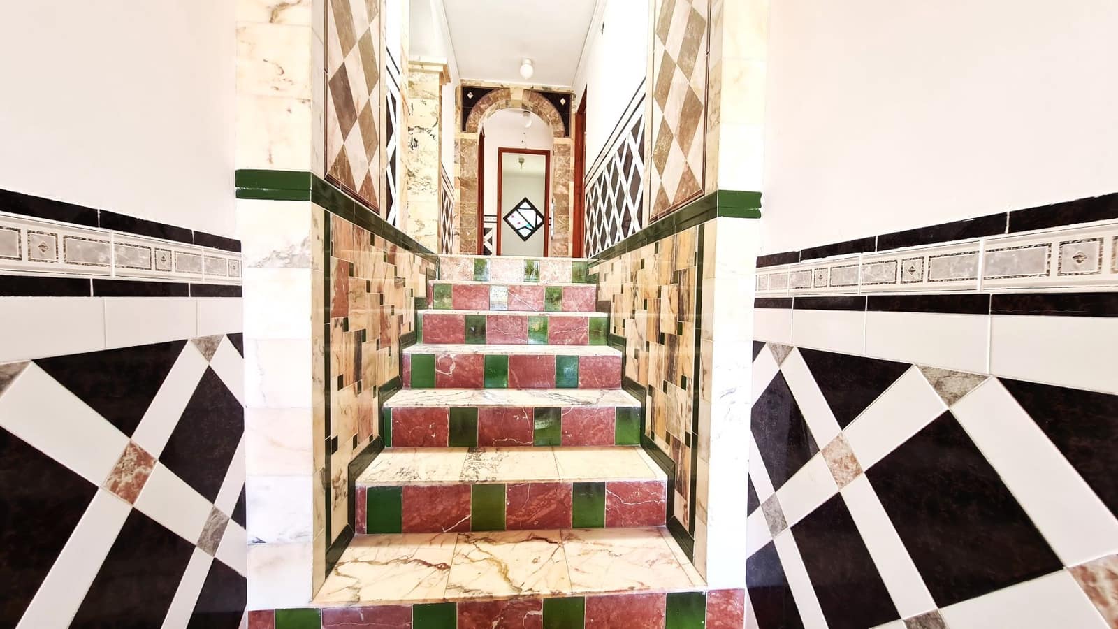 14 soveværelse Finca/Landehus til salg i Denia med garage - € 1.250.000 (Ref: 9796125)