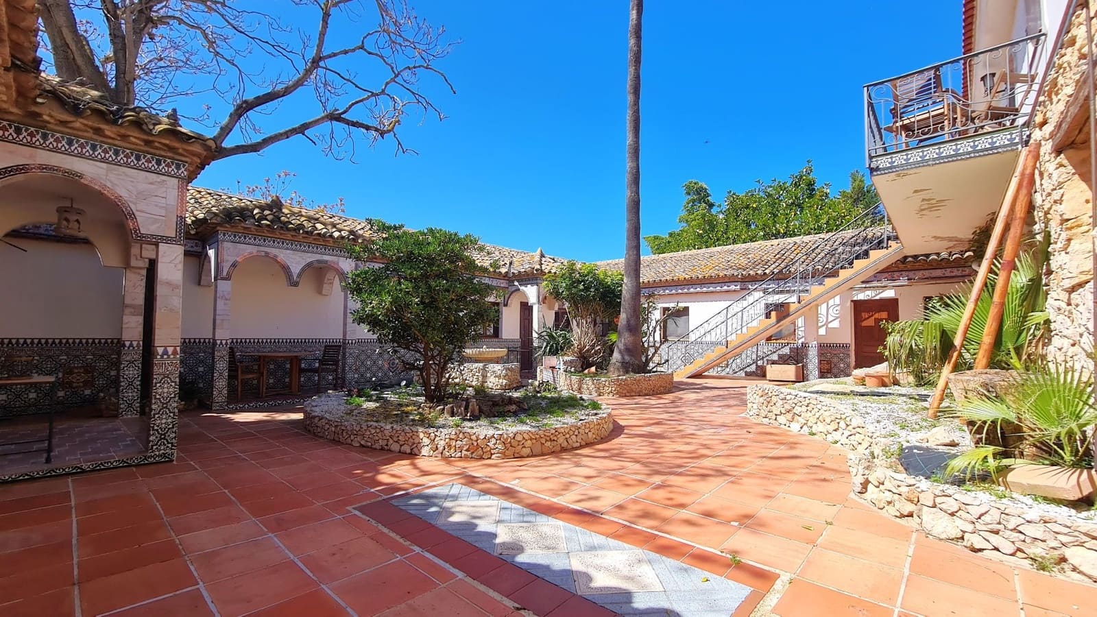 14 soveværelse Finca/Landehus til salg i Denia med garage - € 1.250.000 (Ref: 9796125)