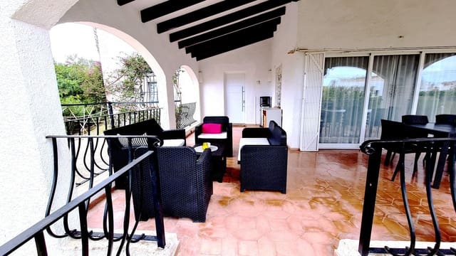 3 soverom Villa til salgs i Cap Martí - El Tossalet - Pinomar, Javea / Xàbia med svømmebasseng garasje - € 650 000 (Ref: 9819859)