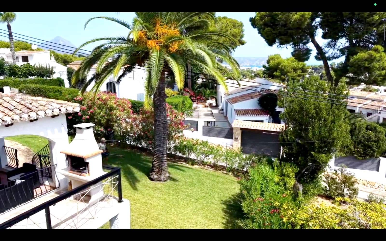 Chalet de 3 habitaciones en Javea / Xàbia en venta con piscina garaje - 650.000 € (Ref: 9819859)
