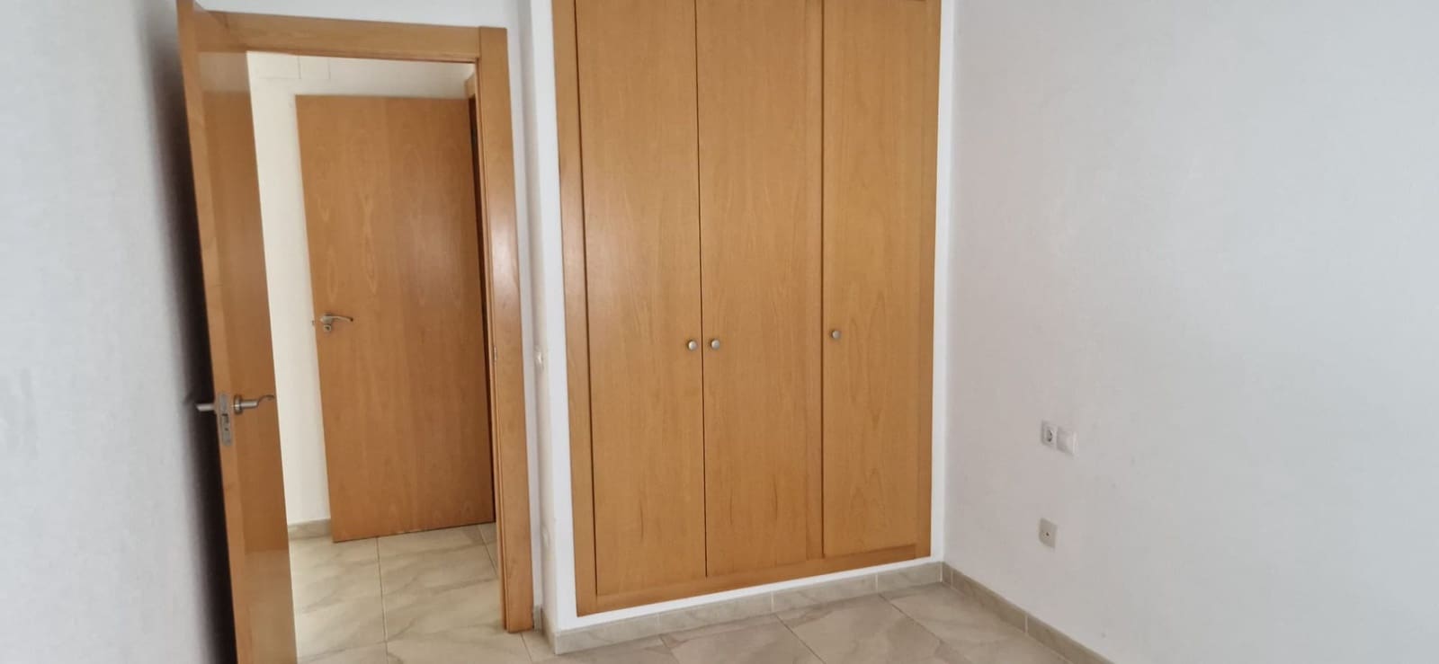 2 bedroom Flat for sale in Villalonga with garage - € 147,000 (Ref: 9830616)