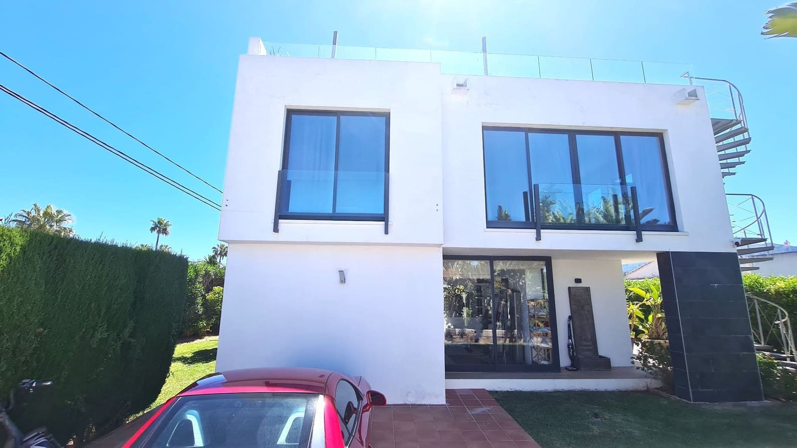 4 quarto Moradia para venda em Denia com piscina garagem - 980 000 € (Ref: 9842101)