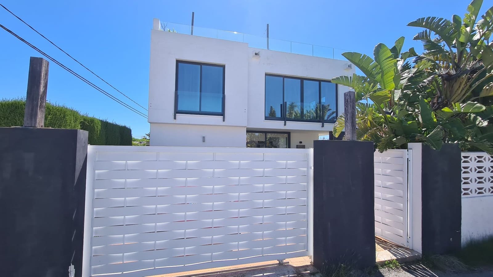 4 quarto Moradia para venda em Denia com piscina garagem - 980 000 € (Ref: 9842101)