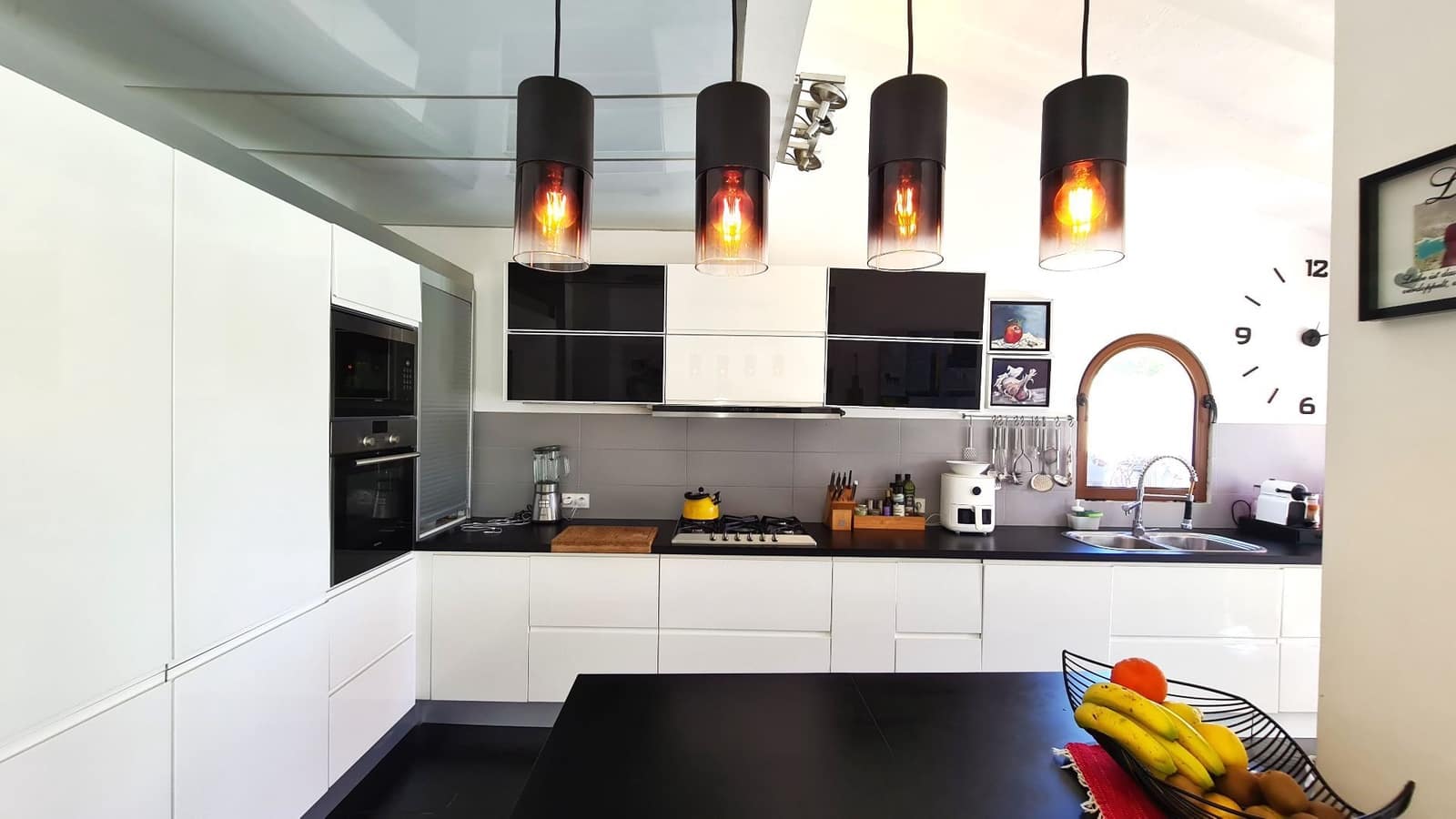 4 quarto Moradia para venda em Denia com piscina garagem - 980 000 € (Ref: 9842101)