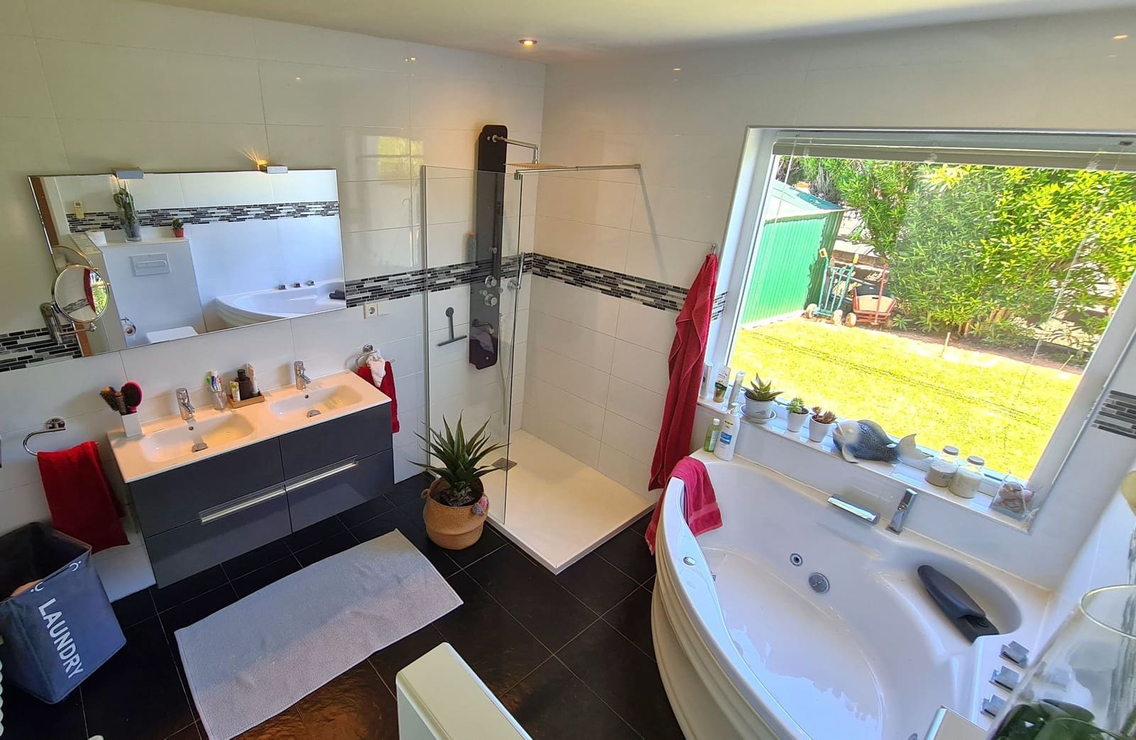 4 quarto Moradia para venda em Denia com piscina garagem - 980 000 € (Ref: 9842101)