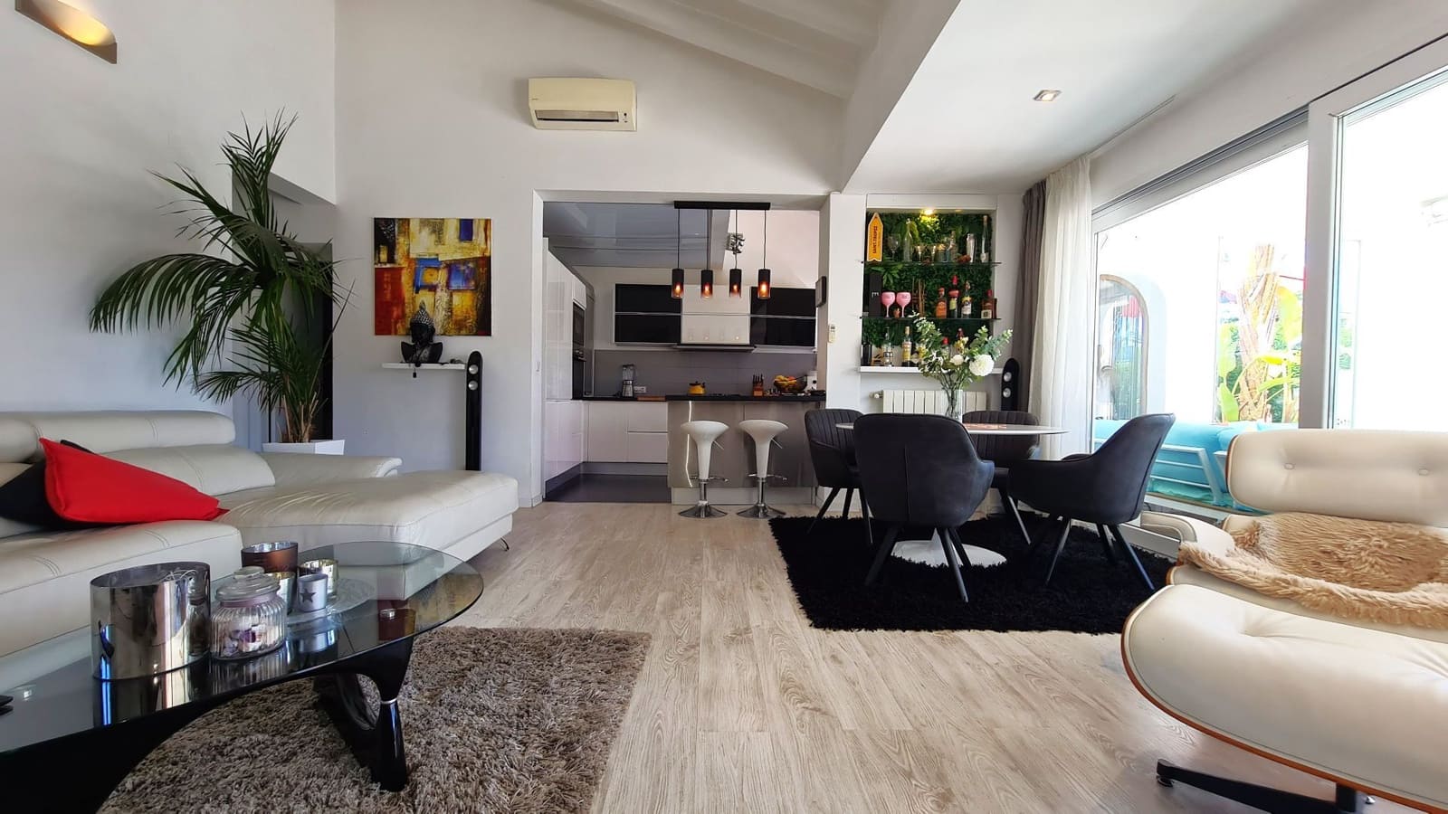 4 quarto Moradia para venda em Denia com piscina garagem - 980 000 € (Ref: 9842101)