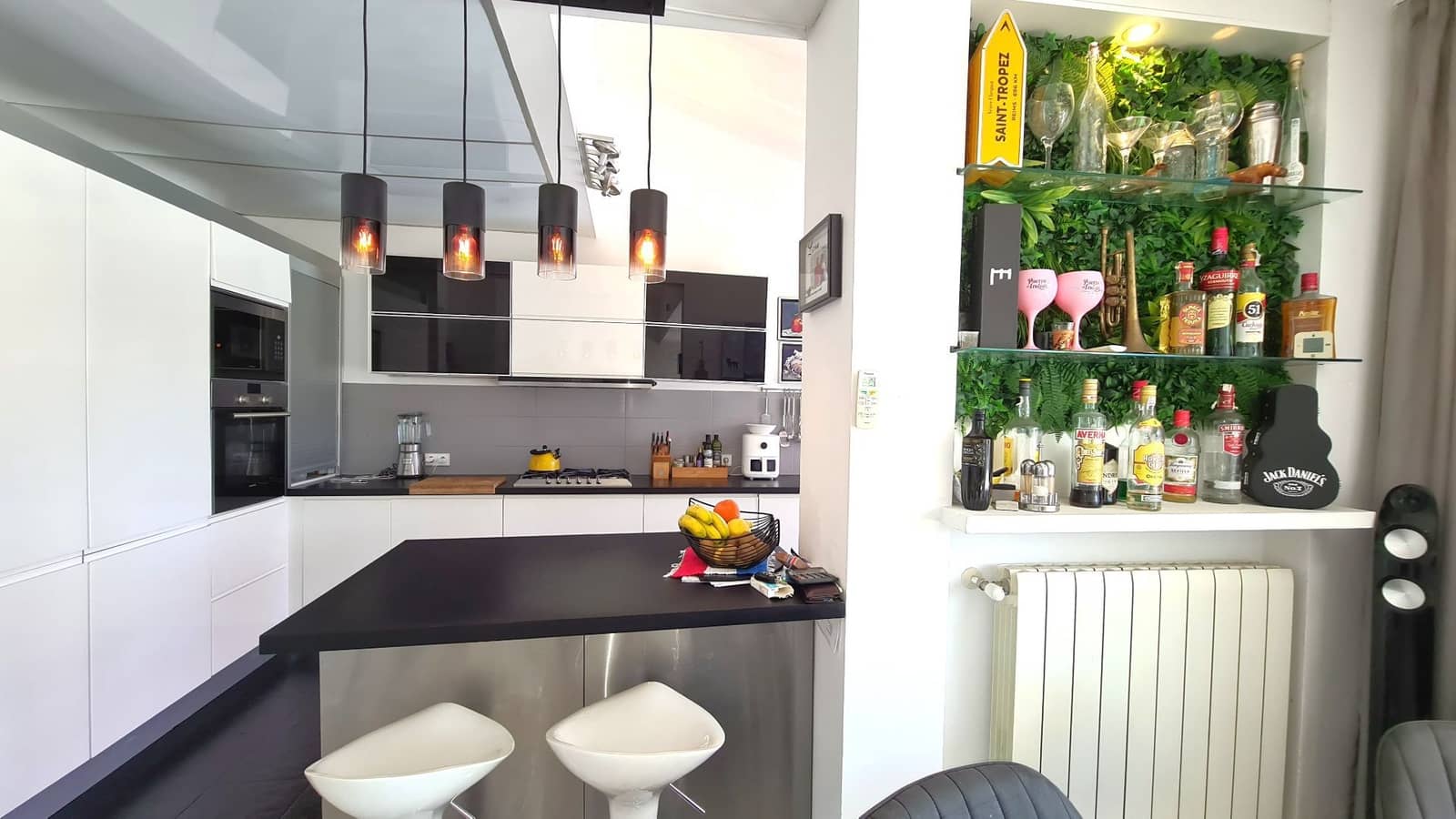 4 quarto Moradia para venda em Denia com piscina garagem - 980 000 € (Ref: 9842101)