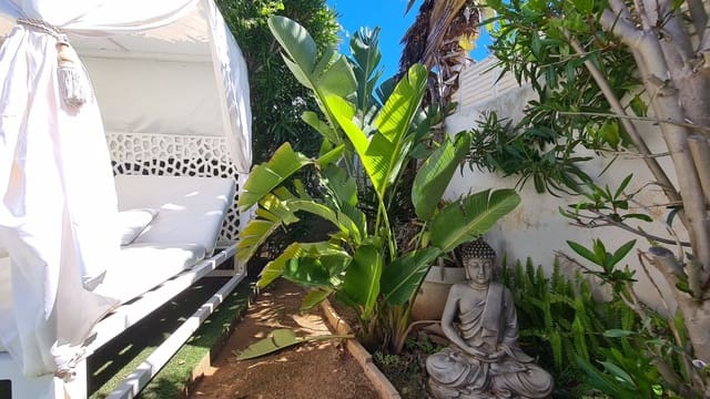 4 quarto Moradia para venda em Les Bassetes - El Marjal, Dénia com piscina garagem - 980 000 € (Ref: 9842101)