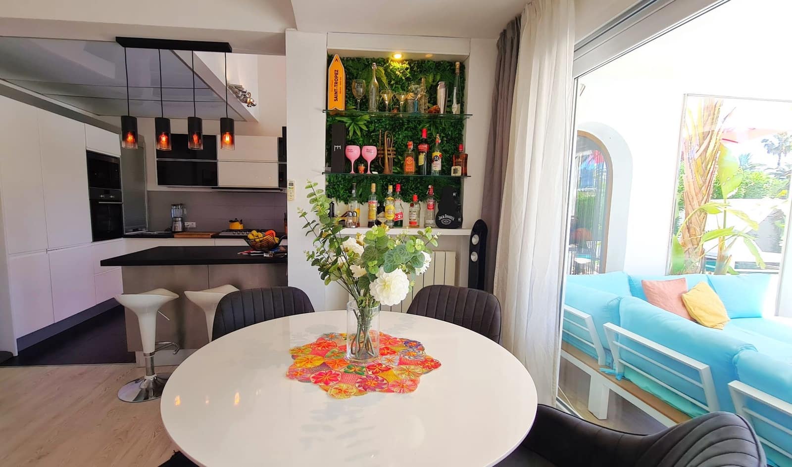 4 quarto Moradia para venda em Denia com piscina garagem - 980 000 € (Ref: 9842101)
